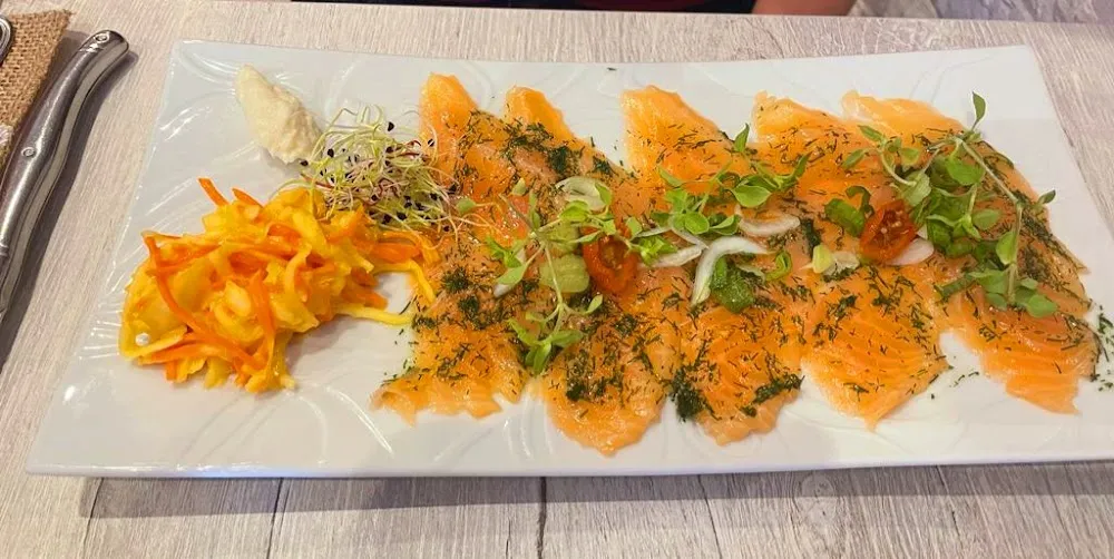 Saumon Mariné À L'aneth